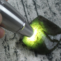 Lampe torche UV pour l'identification du jade, 365 nm 395 nm, 1000 lumens, rechargeable par USB, 3 LED, inspection de bijoux, détecteur de pierres précieuses