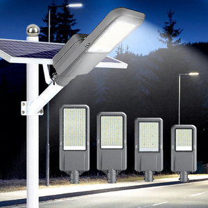 Lampada Solare LED Stradale IP66 Impermeabile in Lega di Alluminio, Illuminazione per Esterni, Giardini, Vialetti e Strade - Product Image 1