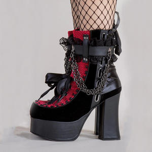 2024 venta al por mayor moda damas tacón grueso negro plataforma alta botines zapatos con cadenas <span class=keywords><strong>de</strong></span> Metal tacón alto botines <span class=keywords><strong>de</strong></span> mujer - Product Image 2