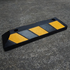 La entrada de velocidad golpes parada de la <span class=keywords><strong>calle</strong></span> aparcamiento de carretera parachoques - Product Image 1