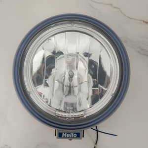 Nuevo Faro Halógeno Universal de 24V y 9 Pulgadas FX9000 de Repuesto con Lente Resistente a los Rayos UV para MAN TGX para Camiones Serie R - Product Image 4