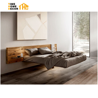Lit suspendu moderne simple en bois massif Petit appartement Tatami Cadre de lit double suspendu minimaliste avec tête de lit en chêne ancien