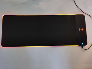 Alfombrilla de Ratón <span class=keywords><strong>para</strong></span> Juegos RGB Personalizada, Diseño Suave con Corte a Troquel, Alfombrilla de Ratón LED Grande, Efecto 3D Azul y Rosa - Product Image 3