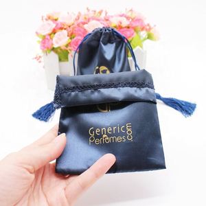 Sac à perruque en satin personnalisé de haute qualité avec cordon de serrage, emballage réutilisable pour extensions de cheveux, cadeau écologique - Product Image 4