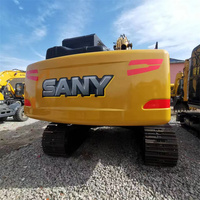 Esta excavadora SANY SY125C usada tiene un peso operativo de 12500 kg, lo que proporciona una gran estabilidad y un rendimiento confiable.