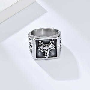 Viking <b>Ring</b> For Men Titanium Steel Wolf Head Nordic Celtic Pattern Jewelry Gift - Product Image 2