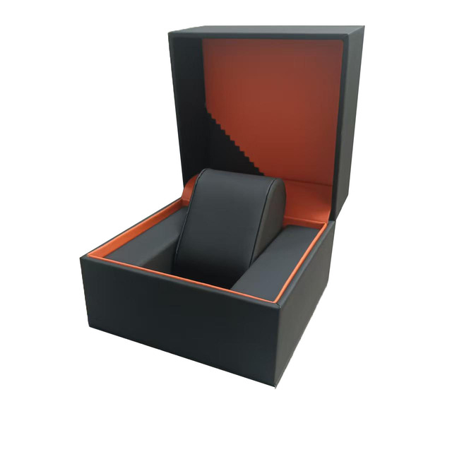 High End Luxury Man Smart Watch Organizer Box New Design PU Leather Single Watch Package Storage Show Case
