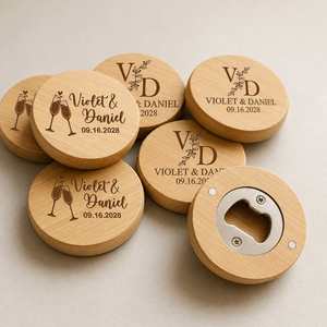 Ouvre-bouteille magnétique gravé sur mesure, ouvre-bouteille en bois de bambou, cadeau pour les demoiselles d'honneur, cadeaux de mariage pour les invités - Product Image 2