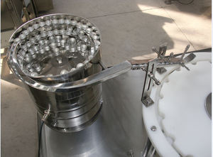 Npack自動高速CE証明書10-100mlバイアルモノブロック充填およびキャッピングマシン - Product Image 4