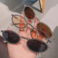 Lunettes de soleil de luxe pour femmes, lunettes de soleil ovales triangulaires en diamant, lunettes de soleil de créateur de mode pour hommes, 2024