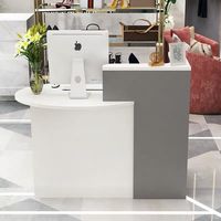Bureau de caissier, petit bar de magasin, table de réception, minimaliste créatif, pour les salons de coiffure, les salons de beauté, la table de bureau, les comptoirs