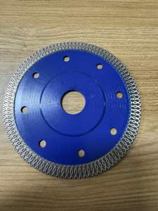 <span class=keywords><strong>Disque</strong></span> de coupe diamanté turbo à mailles ultra-fines pressé à chaud 105/115/<span class=keywords><strong>125</strong></span> <span class=keywords><strong>mm</strong></span> pour une coupe efficace des carreaux de céramique - Product Image 4