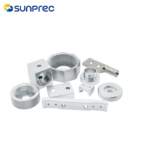Pièces d'usinage CNC personnalisées pour le contrôle de qualité strict automobile/industriel