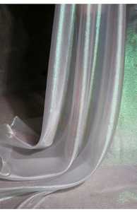 Tela de tul brillante con efecto láser y organza gruesa, con degradado de color, para vestidos de boda y fiestas. - Product Image 4