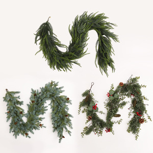 <span class=keywords><strong>Guirlande</strong></span> <span class=keywords><strong>de</strong></span> <span class=keywords><strong>sapin</strong></span> <span class=keywords><strong>de</strong></span> Noël 2025, décoration murale, pendentif <span class=keywords><strong>de</strong></span> fenêtre, style européen, décorations, ornements, vente en gros - Product Image 4