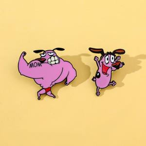 XZ2465 dibujos animados cobarde perro broche lindo divertido perro forma Animal esmalte Pin Anime Metal insignia mochila Ropa Accesorios Juguetes - Product Image 2