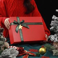 Coffret Cadeau Nouvel An Rouge avec Ruban Doré, Étiquette Étoile, Plusieurs Tailles, Sac Cadeau Assorti, Emballage Cadeau pour le Festival du Printemps et Réunions Annuelles