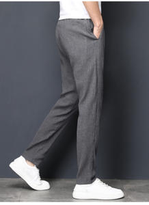 กางเกงลำลองขาตรงทรงหลวมของผู้ชายกางเกงมีจีบกางเกงสเวตเตอร์ของผู้ชายใส่สบาย - Product Image 6