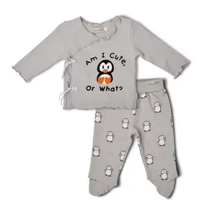 Оптовая продажа, комплект детской одежды из 100% хлопка, уникальный хлопковый подарочный набор для новорожденных с пингвином, детская одежда для мальчиков от 0 до 3 месяцев