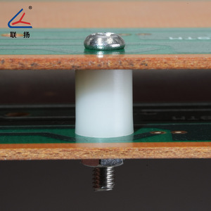 Columna de Aislamiento ABS Lianyang 7-4, Almohadilla Hueca de Plástico Negra para Soporte de Placa de Circuito - Product Image 3