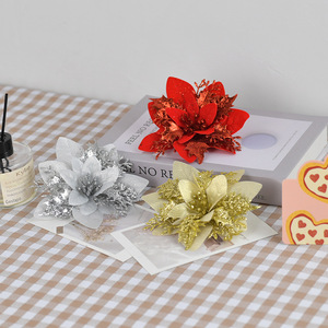 Adornos Colgantes de Flores Navideñas en Dorado, Plateado y Rojo, de Plástico y Tela, Decoraciones Festivas - Product Image 4