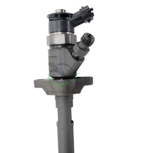 Ensemble d'injecteurs de carburant 0445110297 pour la réparation et le remplacement de locomotives diesel - Product Image 1