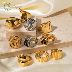 Anillo llamativo <span class=keywords><strong>de</strong></span> acero inoxidable 316L chapado en <span class=keywords><strong>oro</strong></span> <span class=keywords><strong>de</strong></span> 18 quilates para mujer, diseño <span class=keywords><strong>de</strong></span> cúpula, corazón <span class=keywords><strong>y</strong></span> croissant, anillo <span class=keywords><strong>de</strong></span> moda audaz, <span class=keywords><strong>venta</strong></span> al por mayor OEM - Product Image 1