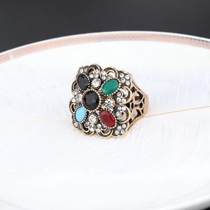 Mode grande <span class=keywords><strong>bague</strong></span> rétro Look couleur or mosaïque bagues de fiançailles pour femmes dinde bijoux en gros - Product Image 3