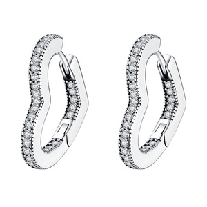 Pendientes de aro de latón completamente adornados con corazones, pendientes originales de alta gama, joyería para mujer - Product Image 1