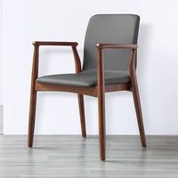 Chaises européennes populaires en bois massif de frêne avec accoudoirs, siège large rembourré, chaise de salle à manger entièrement assemblée pour hôtel, gris