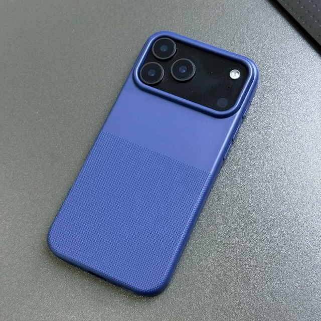 New Arrival Luxury 3D Dots Texture Soft Fabric TPU Shockproof Waterproof 360 Protection Phone Case for 15 Pro Max Series