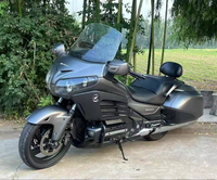 Moto de tourisme Honda Gold Wing F6B GL1800 1832cc à refroidissement liquide, six cylindres en ligne, transmission par arbre, pour longues distances, à essence