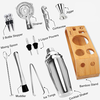 Outils de bar personnalisés, shaker à cocktails en acier inoxydable, kit de barman, ensemble de 13 pièces pour cocktails avec support en bambou