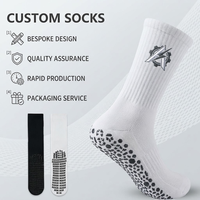 Chaussettes de sport unisexes en coton de haute qualité, antidérapantes, pour hommes, course à pied, cyclisme, avec logo personnalisé tricoté