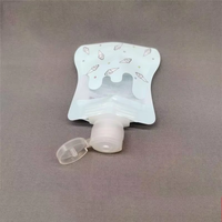 Pochette souple personnalisée en plastique avec bouchon à clapet et bec verseur pour gel désinfectant pour les mains, échantillons cosmétiques, emballage pour shampoing, sachet stand-up