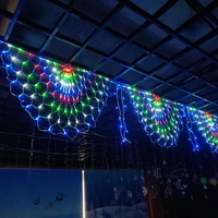 Lumières LED en forme de paon, lumières de filet imperméables pour l'extérieur, guirlandes lumineuses scintillantes pour clôture, hôtel, cour et décoration de fêtes
