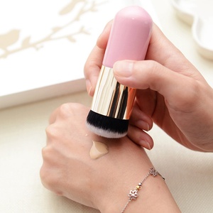 <span class=keywords><strong>Kabuki</strong></span> Fundación Pequeño <span class=keywords><strong>kabuki</strong></span> de mango negro cara Fundación maquillaje encontraronen pie único de plata maquillaje cepillo - Product Image 6