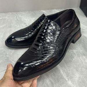 Zapatos de Negocios de Cuero Genuino para Hombre, Modernos y Más Vendidos, con Suela Suave y Parte Superior de Cuero Suave, Estilo Casual y Formal - Product Image 3