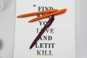 Bolígrafo de Plástico del Hotel Crown <span class=keywords><strong>Plaza</strong></span> con Logotipo Personalizado - Product Image 6