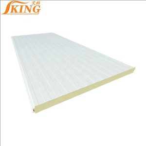 Panneau sandwich en mousse PU métallique haute performance ISOKING pour tôles de <span class=keywords><strong>toiture</strong></span>, <span class=keywords><strong>bardage</strong></span> mural et projets de construction commerciale - Product Image 1