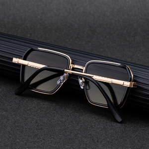 Occhiali da <span class=keywords><strong>Sole</strong></span> Partagas all'Ingrosso, Alla Moda, di Design, con Logo Personalizzato, Montatura Quadrata in Metallo, Cerniera a Molla, Protezione UV400 per Uomo - Product Image 4