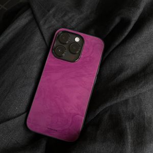 Étui pliable original de style chinois en TPU+PC pour protection d'appareil photo, design astronaute rouge, avec sangle de téléphone compatible 15/14/13 Pro/i17 - Product Image 4