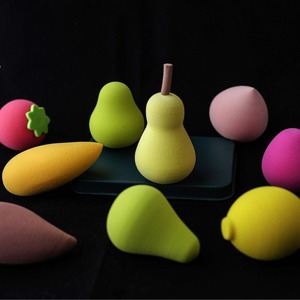 Herramientas faciales con logotipo privado personalizable suave en forma de fruta belleza Puff base licuadora corrector maquillaje esponja <span class=keywords><strong>terciopelo</strong></span> rubor - Product Image 1
