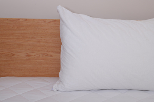 Weiche hypo allergene atmungsaktive weiße Kissen wasserdichte Kissen bezüge Kissen bezüge mit Reiß verschluss - Product Image 3