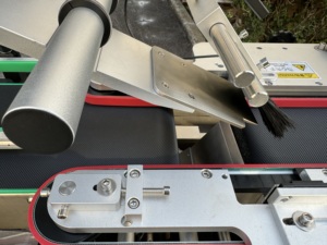 Snus lon tự động Máy dán nhãn cho Stick nhãn trên có thể <span class=keywords><strong>Top</strong></span> dưới và Side - Product Image 4