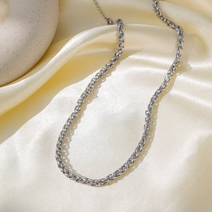 Conjunto de Joyería de Moda en Acero Inoxidable con Baño de Oro de 18K, Collar y Pulsera con Diseño de Cesta de Flores Vintage, Tendencia INS - Product Image 3