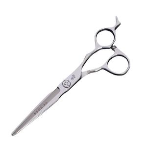 กรรไกรตัดผมอาคาโนะ 1816 สำหรับมืออาชีพ กรรไกรตัดผมแบบแบน สแตนเลส VG10 ใบมีดคม ด้ามยาว ใช้ในร้านเสริมสวย - Product Image 4