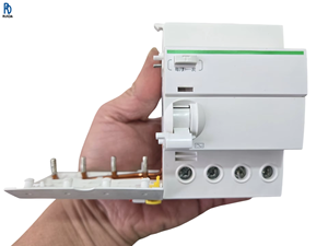 เซ็นเซอร์ควบคุม PLC ของแท้ใหม่เอี่ยม 4P 100MA ≤40A - Product Image 1