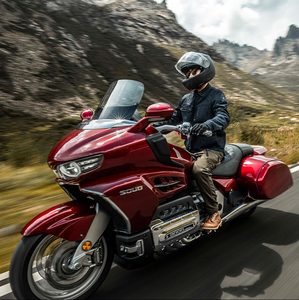 Moto Great Wall Soul S2000 avec le seul moteur de moto à huit cylindres en opposition horizontale au monde pour adultes - Product Image 2