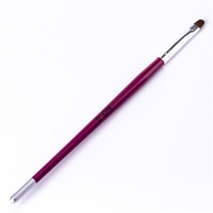 Pinceau de nail art en nylon à manche rouge, pointe ronde, lame ronde, virole sertie, pointe argentée - Product Image 1